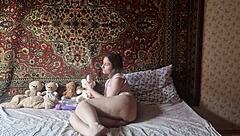 स्थल#4 वीडियो के लिए: Horny teen in nylon seduces with crazy toy play